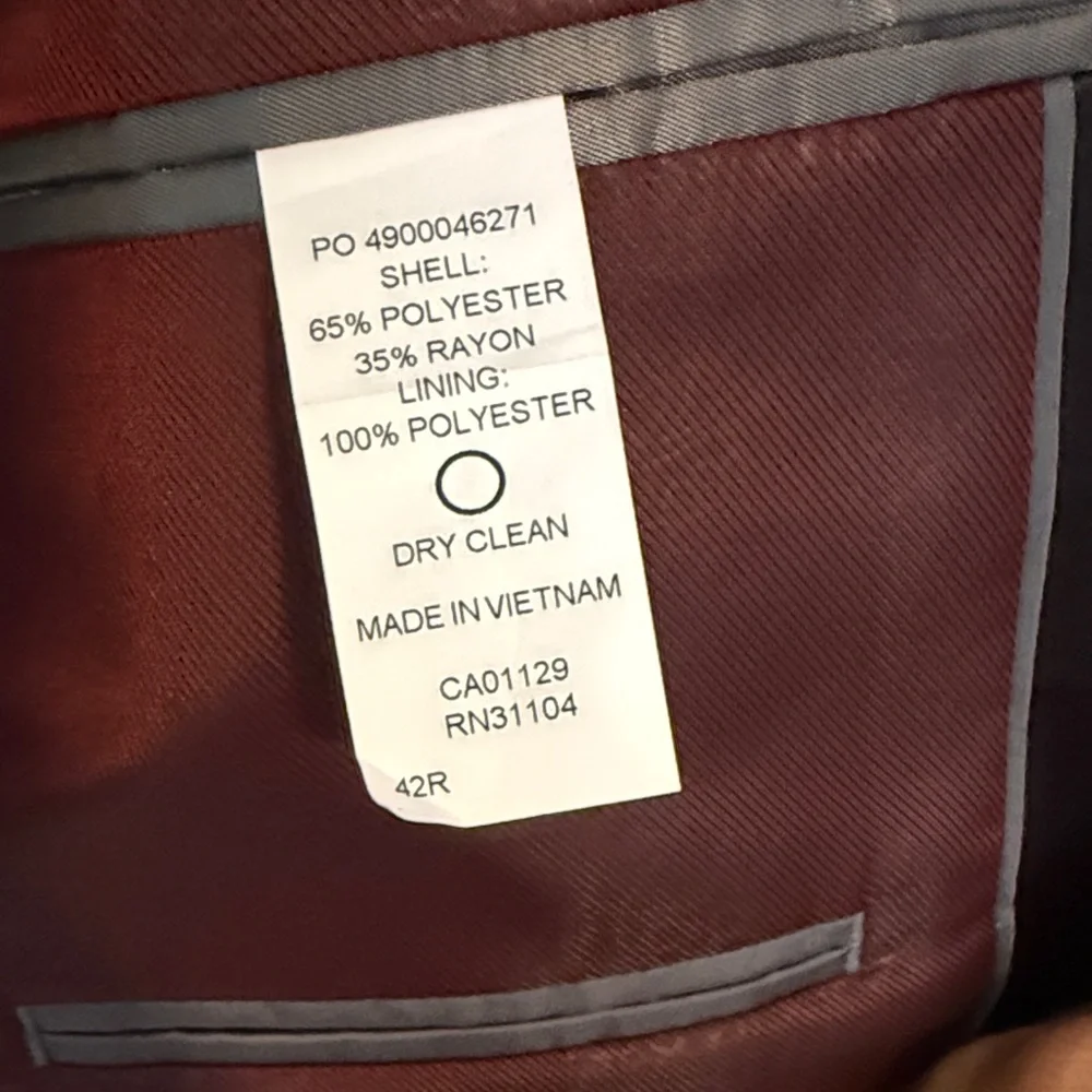 Madison Black Tuxedo EUC - Picture 6 of 10